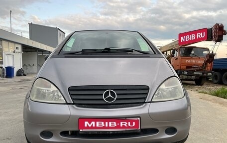 Mercedes-Benz A-Класс, 1998 год, 360 000 рублей, 1 фотография