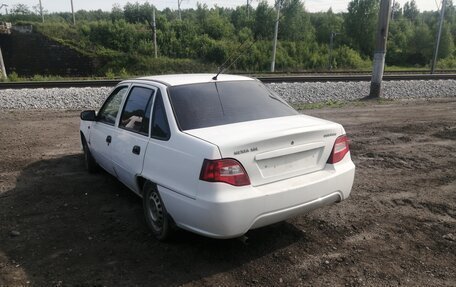 Daewoo Nexia I рестайлинг, 2010 год, 120 000 рублей, 4 фотография