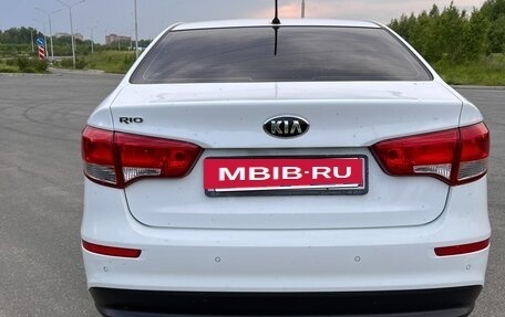KIA Rio III рестайлинг, 2015 год, 1 200 000 рублей, 7 фотография