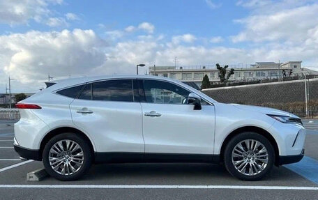 Toyota Harrier, 2022 год, 2 550 400 рублей, 6 фотография