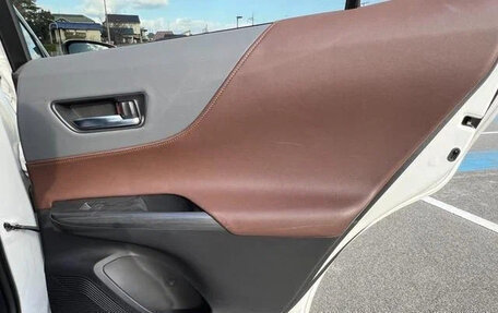 Toyota Harrier, 2022 год, 2 550 400 рублей, 29 фотография