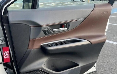 Toyota Harrier, 2022 год, 2 550 400 рублей, 27 фотография