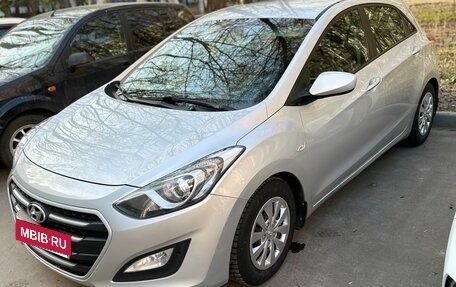 Hyundai i30 II рестайлинг, 2015 год, 1 120 000 рублей, 2 фотография