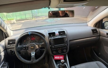 Volkswagen Golf V, 2004 год, 270 000 рублей, 26 фотография