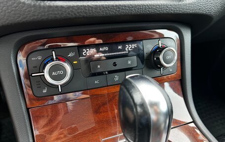 Volkswagen Touareg III, 2011 год, 1 890 000 рублей, 11 фотография