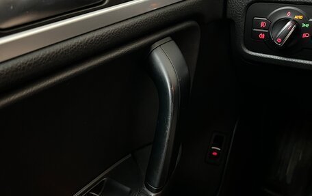 Volkswagen Touareg III, 2011 год, 1 890 000 рублей, 15 фотография