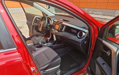 Toyota RAV4, 2013 год, 1 900 000 рублей, 10 фотография