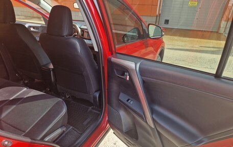 Toyota RAV4, 2013 год, 1 900 000 рублей, 11 фотография