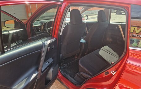 Toyota RAV4, 2013 год, 1 900 000 рублей, 18 фотография