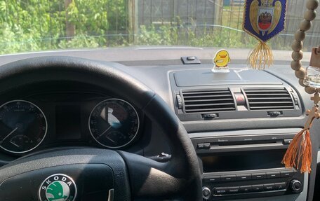 Skoda Octavia, 2011 год, 900 000 рублей, 9 фотография