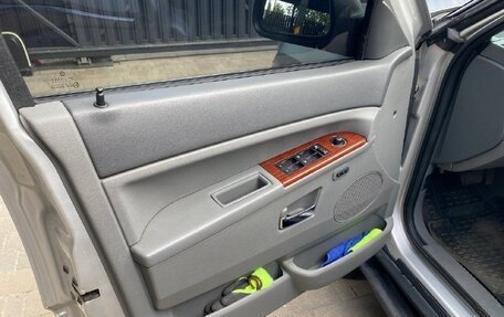 Jeep Grand Cherokee, 2006 год, 1 650 000 рублей, 38 фотография