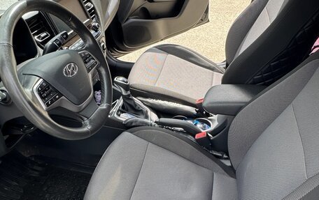 Hyundai Solaris II рестайлинг, 2020 год, 1 650 000 рублей, 7 фотография