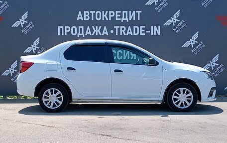 Renault Logan II, 2018 год, 835 000 рублей, 4 фотография