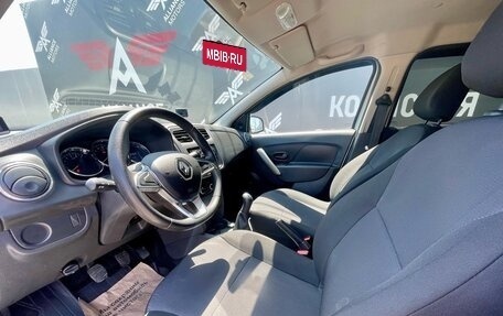 Renault Logan II, 2018 год, 835 000 рублей, 10 фотография