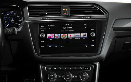 Volkswagen Tiguan II, 2018 год, 2 679 000 рублей, 17 фотография