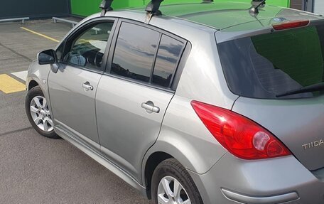 Nissan Tiida, 2010 год, 690 000 рублей, 3 фотография