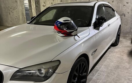 BMW 7 серия, 2011 год, 1 800 000 рублей, 14 фотография