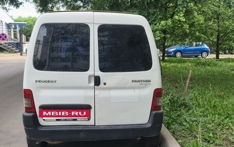 Peugeot Partner II рестайлинг 2, 2011 год, 305 000 рублей, 4 фотография