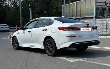 KIA Optima IV, 2019 год, 1 555 000 рублей, 10 фотография
