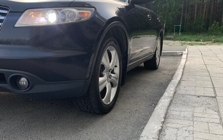 Infiniti FX I, 2004 год, 930 000 рублей, 3 фотография