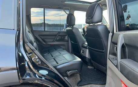 Mitsubishi Pajero III рестайлинг, 2002 год, 1 100 000 рублей, 14 фотография