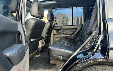 Mitsubishi Pajero III рестайлинг, 2002 год, 1 100 000 рублей, 16 фотография