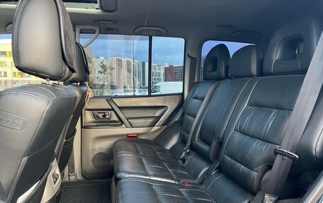 Mitsubishi Pajero III рестайлинг, 2002 год, 1 100 000 рублей, 19 фотография