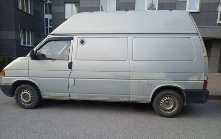 Volkswagen Transporter T4, 1993 год, 370 000 рублей, 4 фотография