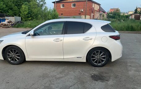 Lexus CT I рестайлинг, 2011 год, 1 190 000 рублей, 6 фотография