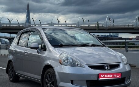 Honda Fit III, 2007 год, 720 000 рублей, 1 фотография