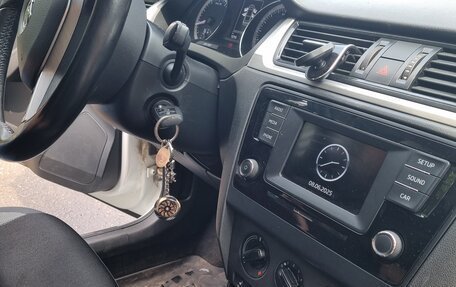 Skoda Rapid I, 2017 год, 1 500 000 рублей, 12 фотография