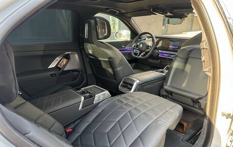 BMW 7 серия, 2024 год, 16 800 000 рублей, 28 фотография
