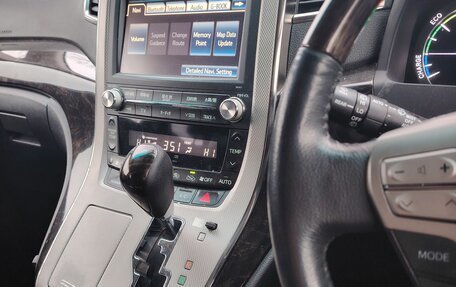 Toyota Vellfire I, 2012 год, 2 450 000 рублей, 7 фотография