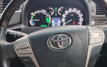 Toyota Vellfire I, 2012 год, 2 450 000 рублей, 10 фотография