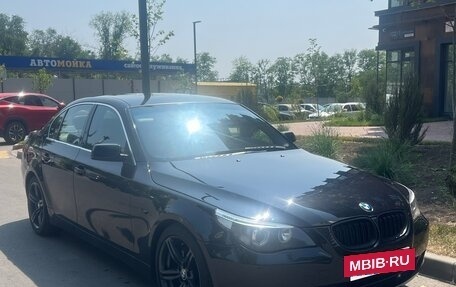 BMW 5 серия, 2007 год, 930 000 рублей, 6 фотография
