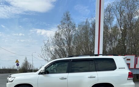 Toyota Land Cruiser 200, 2016 год, 7 800 000 рублей, 4 фотография