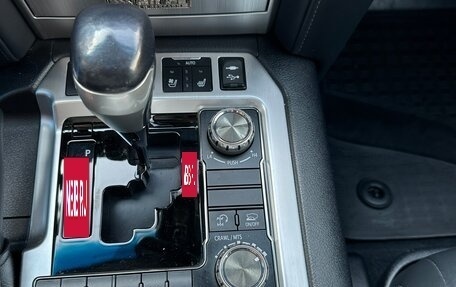 Toyota Land Cruiser 200, 2016 год, 7 800 000 рублей, 18 фотография