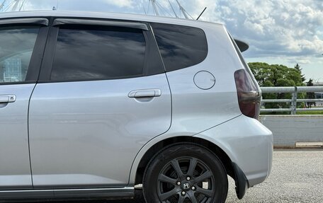 Honda Fit III, 2007 год, 720 000 рублей, 15 фотография