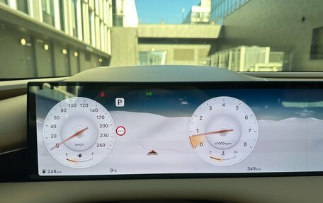 Genesis G80, 2024 год, 9 800 000 рублей, 33 фотография