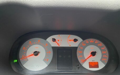 Renault Symbol I, 2008 год, 450 000 рублей, 17 фотография