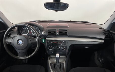 BMW 1 серия, 2011 год, 731 000 рублей, 12 фотография
