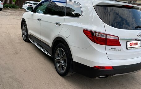 Hyundai Santa Fe III рестайлинг, 2015 год, 2 239 000 рублей, 2 фотография