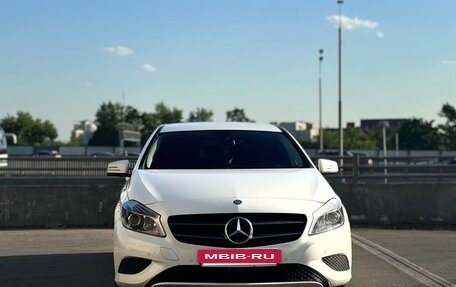Mercedes-Benz A-Класс, 2013 год, 1 300 000 рублей, 8 фотография
