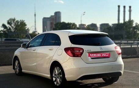 Mercedes-Benz A-Класс, 2013 год, 1 300 000 рублей, 5 фотография