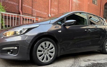 KIA cee'd III, 2017 год, 1 390 000 рублей, 2 фотография