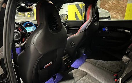 MINI Clubman, 2019 год, 3 000 000 рублей, 10 фотография