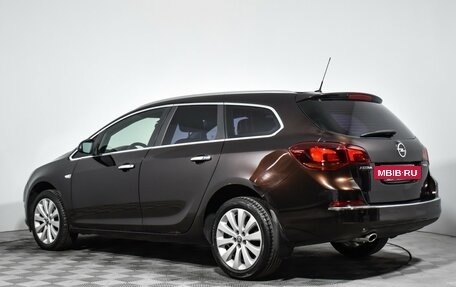 Opel Astra J, 2013 год, 629 000 рублей, 7 фотография