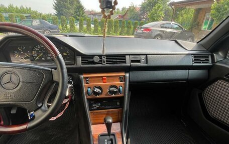 Mercedes-Benz W124, 1989 год, 550 000 рублей, 13 фотография