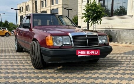 Mercedes-Benz W124, 1989 год, 550 000 рублей, 21 фотография