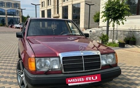 Mercedes-Benz W124, 1989 год, 550 000 рублей, 31 фотография